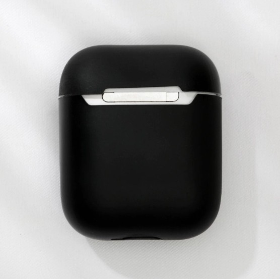 Чехол для AirPods Stay WILD черный-3